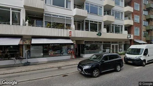 Lejligheder til salg i Charlottenlund - Foto fra Google Street View