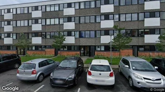 Lejligheder til salg i Humlebæk - Foto fra Google Street View