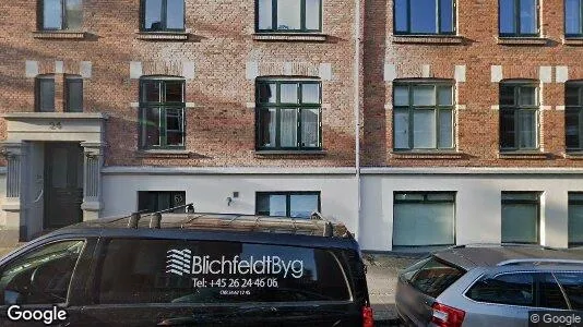 Lejligheder til salg i Charlottenlund - Foto fra Google Street View