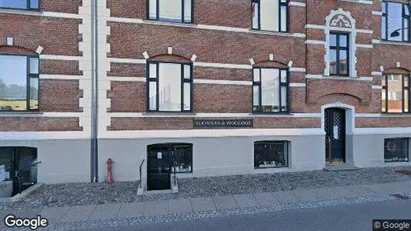 Lejligheder til salg i Charlottenlund - Foto fra Google Street View