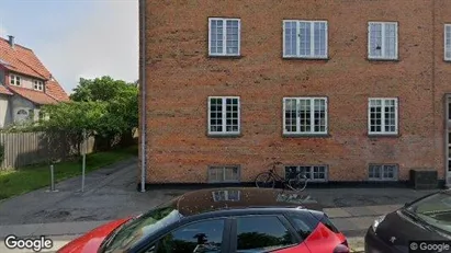 Lejligheder til salg i Brønshøj - Foto fra Google Street View