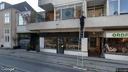 Lejligheder til salg i Charlottenlund - Foto fra Google Street View