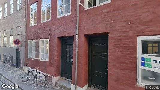 Lejligheder til salg i København K - Foto fra Google Street View