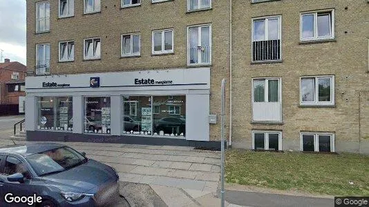 Lejligheder til salg i Brønshøj - Foto fra Google Street View