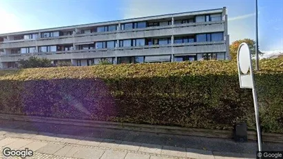 Lejligheder til salg i Charlottenlund - Foto fra Google Street View