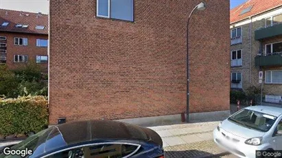 Lejligheder til salg i Charlottenlund - Foto fra Google Street View