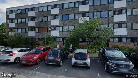 Lejligheder til salg i Humlebæk - Foto fra Google Street View