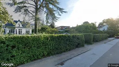 Lejligheder til salg i Charlottenlund - Foto fra Google Street View