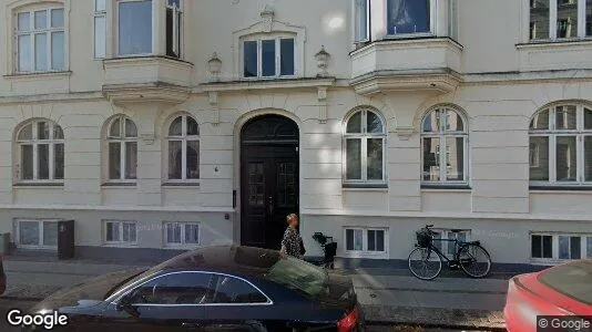 Lejligheder til salg i Hellerup - Foto fra Google Street View