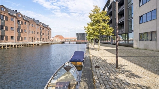 130 m2 lejlighed i København K til leje